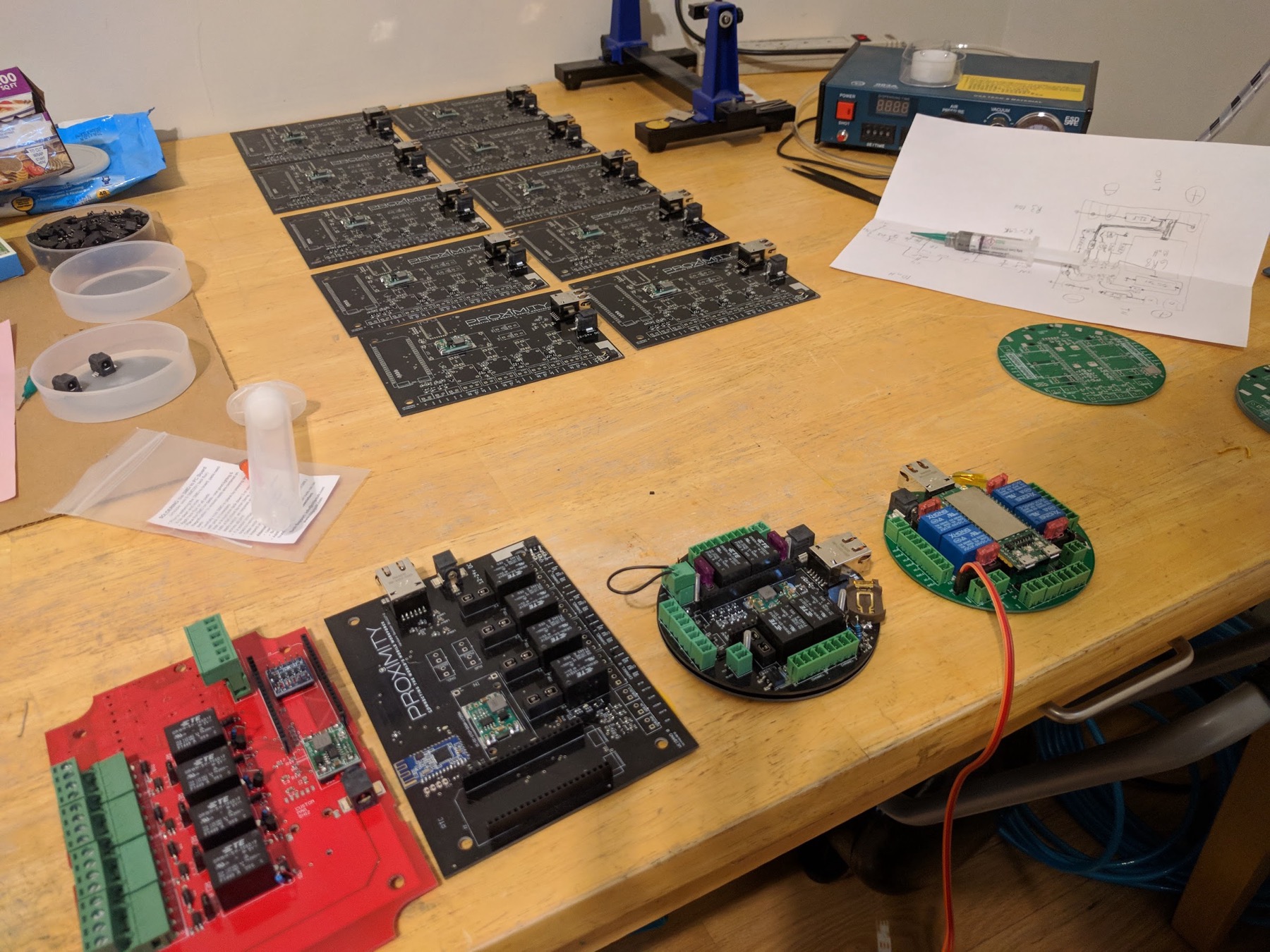 Electronics and software workbench